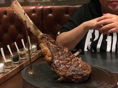 -恰餐厅及酒吧 CHAR Bar & Grill (北京丽都皇冠假日店)