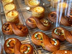 -VERIE BAKEHOUSE