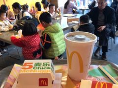 -麦当劳(得来速店)