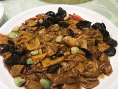 -老六饭店(翠通路店)