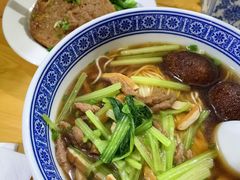 -沪西老弄堂面馆(定西路店)