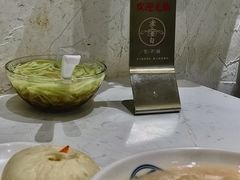 -李与白包子铺(桐梓林店)
