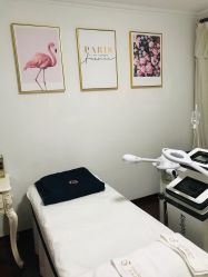 -美肤盾祛痘·问题肌头疗管理中心