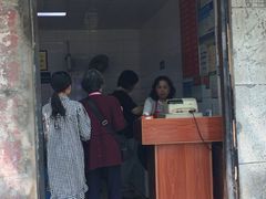 门面-严氏严大姐特色小吃(利济北路店)