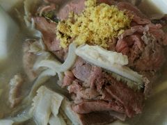 -潮镇老尾牛杂(环城西路店)
