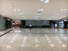-东荟城名店仓