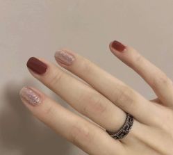 -苏彩·皮肤管理美甲美睫