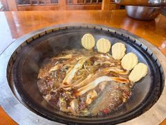 -铁锅炖灶台鱼老三炖鱼馆