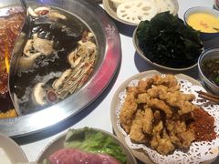 -卤校长重庆火锅(国兴店)