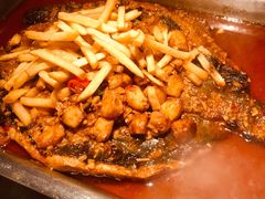 -辣尚瘾·烤鱼·新川菜(交大直营店)