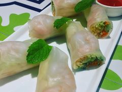 米皮鲜虾卷-越弥越南传统美食馆