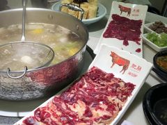 -左庭右院鲜牛肉火锅(浦江欢乐颂店)