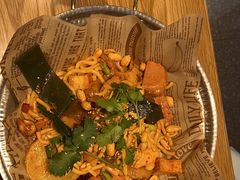 -红渡小香·牛肉麻辣香锅(车站南路店)