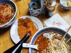 -沪西老弄堂面馆(定西路店)