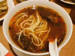 红烧牛肉汤面-鼎泰丰(德基广场店)