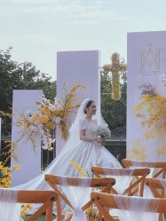 -南京宝娜嫁衣婚纱礼服馆(中央路店)