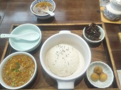 -蟹上黄·蟹黄面·江南糖水(人民广场店)