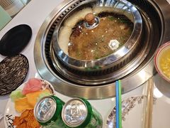 -哈尔滨烧烤·山河村铁锅炖(交大店)