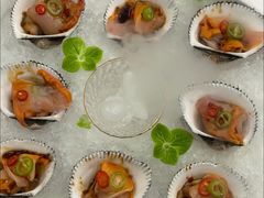 -品海楼·大连海胆锅贴馆(东港店)