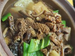 牛杂煲-大戚饭店(泰华路店)