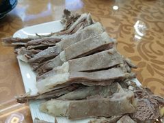 -尕西木老春台东乡手抓美食