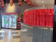 -憨铁匠老火锅(龙岗万科里店)