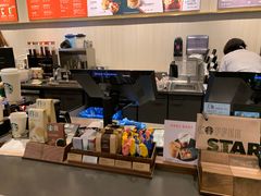 -星巴克臻选(北京银泰店)