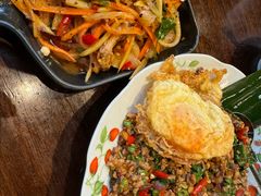 噶抛猪肉盖饭-婉泰·特色小吃·舂鸡脚(告庄二店)