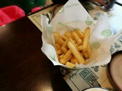 -马迭尔德式西餐精酿啤酒屋(中央大街店)