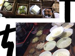 -海口骑楼小吃街