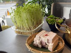 -罗勒家·养生火锅· Bistro(大望路店)