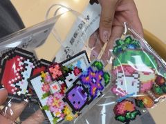 -郑在DIY·潮玩银饰绘画手作(中央大道旗舰店)