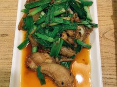 蒜苗回锅肉-盘飧市(春熙路店)