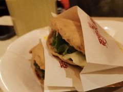 -一叶一世界•素食餐厅(新光天地店)