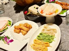 -德天肥牛海鲜火锅(城西银泰店)