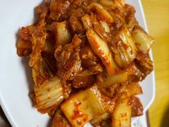 辣白菜炒五花肉-屋里家延边朝鲜族冷面(南园店)