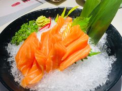 三文鱼腩厚切-赤坂亭M9和牛烧肉·日料398放题(万达店)