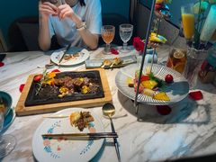 -蜜桃花开·中西融合菜E&W(南长街店)
