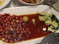 -巴特餐饮6加1音乐餐吧·新疆菜