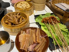-卤校长老火锅(杨家坪直营店)