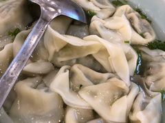 -侬佳蒸菜馆(听潮店)
