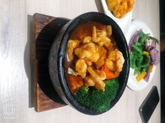 -匠心牛公馆·潮汕牛肉海鲜火锅(索菲特店)