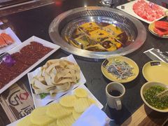 -唇辣号重庆老火锅(燕郊鑫乐汇店)