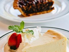 -Wolfgang’s Steakhouse 沃夫冈牛排馆(上海白玉兰广场店)