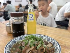 卤煮一底一火烧-陈记卤煮小肠