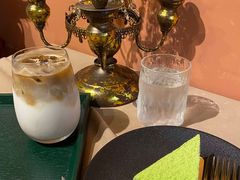 -The Flowers Coffee(南山店)