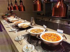自助取餐区-River Café 海鲜自助(重庆丽笙世嘉酒店)