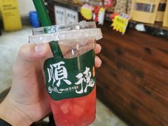 -周大娘牛乳(旧寨古村总店)