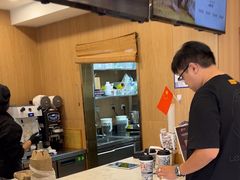 -霸王茶姬(南强街店)