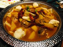 沙湾原始大盘鸡-丝路金桃·新疆菜(徐汇店)